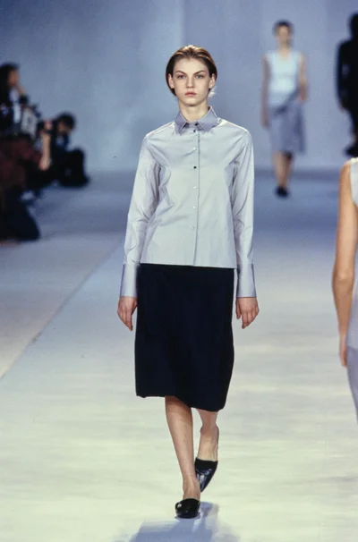 Look 16